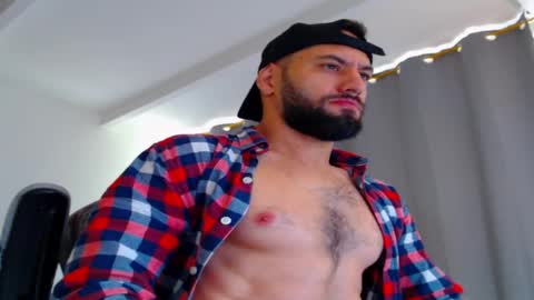 oliver online show from October 2025 02:47:01 PM