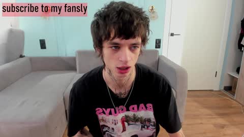 Snapshot of oliverrgroove chatting on January 2025 08:24:01 AM oliverrgroove online show from January 2025 08:24:01 AM