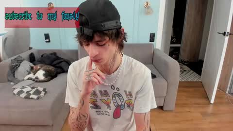 Snapshot of oliverrgroove chatting on February 2025 04:31:02 PM oliverrgroove online show from February 2025 04:31:02 PM