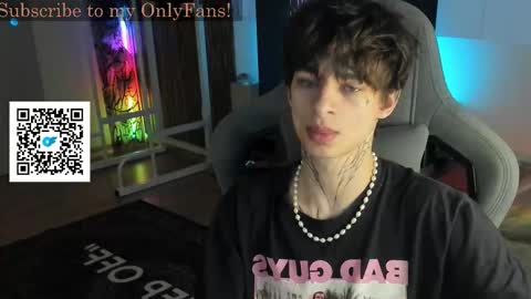 Snapshot of oliverrgroove chatting on October 2025 02:26:01 PM oliverrgroove online show from October 2025 02:26:01 PM