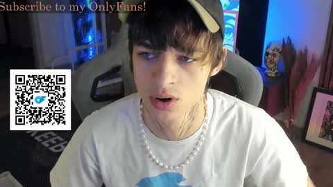 Snapshot of oliverrgroove chatting on November 2025 07:50:01 AM oliverrgroove online show from November 2025 07:50:01 AM