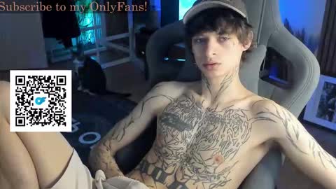 Snapshot of oliverrgroove chatting on November 2025 02:27:02 PM oliverrgroove online show from November 2025 02:27:02 PM