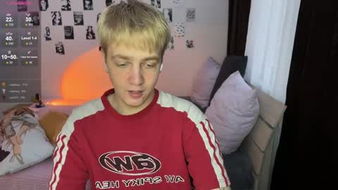 oliver online show from December 2025 12:36:02 PM