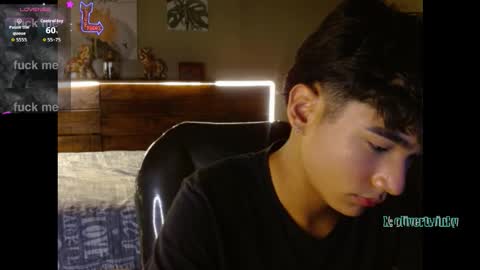 Snapshot of olivertwinky_ chatting on February 2026 04:18:01 PM Oliver online show from February 2026 04:18:01 PM