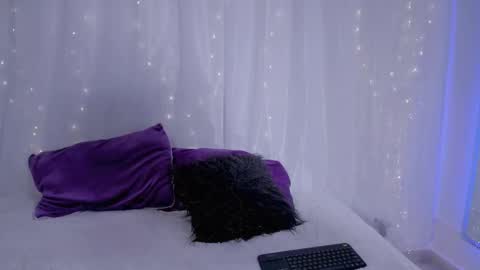 IG Im Oliviamorrys X OliviaMorrys online show from February 2026 11:14:01 PM