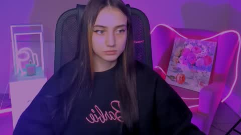 Snapshot of olivia_norton_ chatting on October 2025 12:47:01 PM olivia_norton_ online show from October 2025 12:47:01 PM