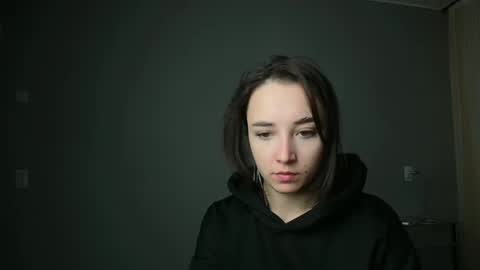 Olivia online show from February 2025 03:59:02 PM