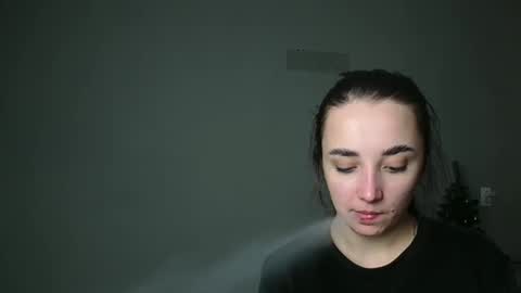 Olivia online show from February 2026 09:08:01 PM