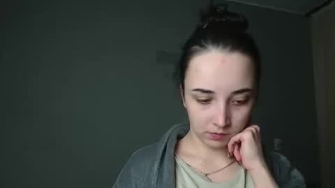 Olivia online show from February 2026 05:33:01 PM