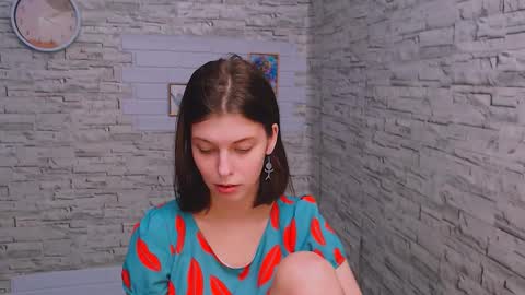 Olivia online show from January 2025 05:48:01 PM