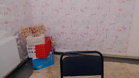 Olivia online show from February 2025 04:46:02 PM