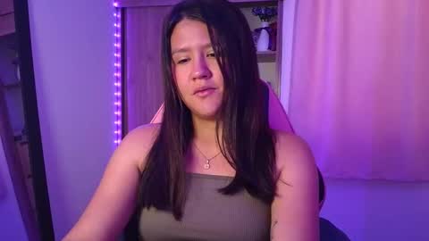 Olivia online show from March 2026 12:32:01 PM