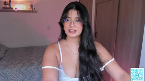 Olivia   40 off online show from October 2025 09:55:01 PM