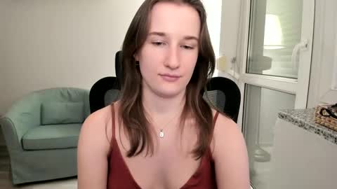 Snapshot of oliviaaa2003 chatting on December 2024 12:38:01 PM Oliwiaa2004 online show from December 2024 12:38:01 PM