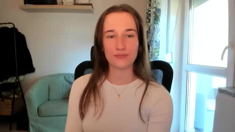 Snapshot of oliviaaa2003 chatting on June 2026 12:28:02 PM Oliwiaa2004 online show from June 2026 12:28:02 PM