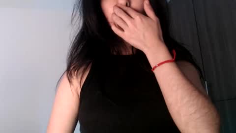 Snapshot of oliviaaa__ chatting on December 2024 07:32:01 PM oliviaaa__ online show from December 2024 07:32:01 PM