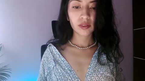 oliviaaa__ online show from June 2026 04:56:02 PM