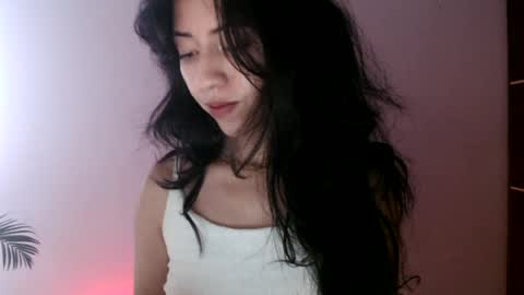 oliviaaa__ online show from June 2026 05:21:02 PM