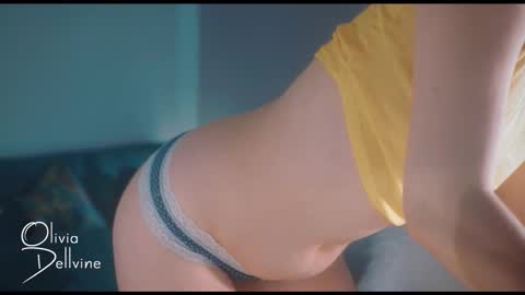 Snapshot of oliviadellvine chatting on November 2025 01:06:02 AM Olivia online show from November 2025 01:06:02 AM