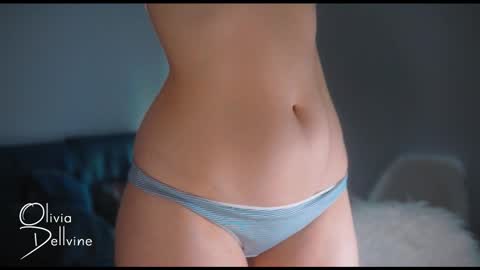 Snapshot of oliviadellvine chatting on November 2025 01:44:01 AM Olivia online show from November 2025 01:44:01 AM