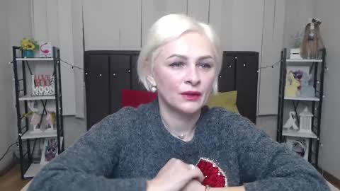 OliviaHorst online show from October 2025 05:30:01 AM