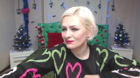 Snapshot of oliviahorst chatting on December 2025 06:19:01 AM OliviaHorst online show from December 2025 06:19:01 AM