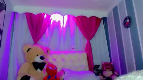 Snapshot of oliviahot01 chatting on March 2026 03:57:02 AM oliviahot01 online show from March 2026 03:57:02 AM