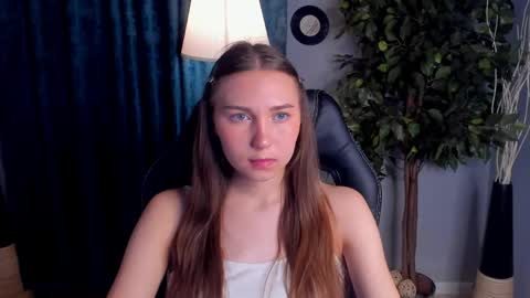 olivialangs online show from April 2026 11:30:02 AM