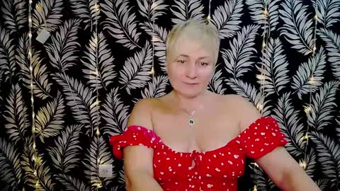 Snapshot of oliviaoskar_ chatting on January 2025 03:20:01 PM Kelly online show from January 2025 03:20:01 PM