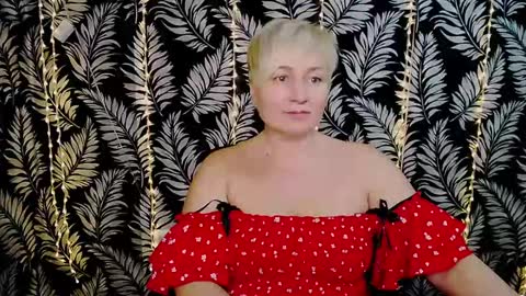 Snapshot of oliviaoskar_ chatting on February 2025 03:28:02 PM Kelly online show from February 2025 03:28:02 PM