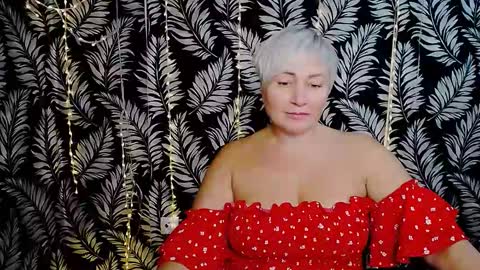 Snapshot of oliviaoskar_ chatting on October 2025 11:31:02 AM Kelly online show from October 2025 11:31:02 AM