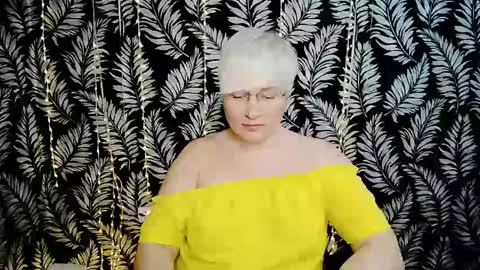 Kelly online show from May 2026 10:32:02 AM