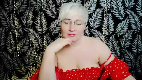 Kelly online show from May 2026 10:24:02 AM