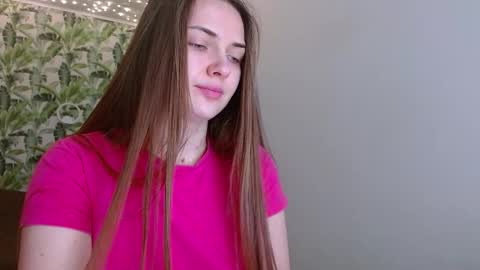 Olivia online show from December 2025 05:47:01 AM