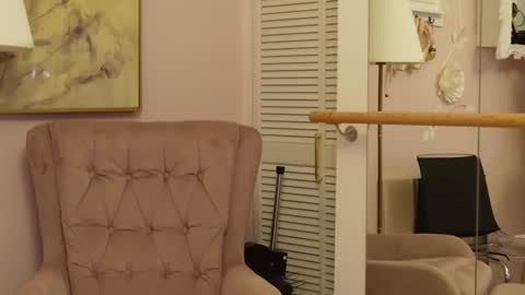 Snapshot of oliviasway chatting on January 2025 12:51:02 AM OliviaSway online show from January 2025 12:51:02 AM