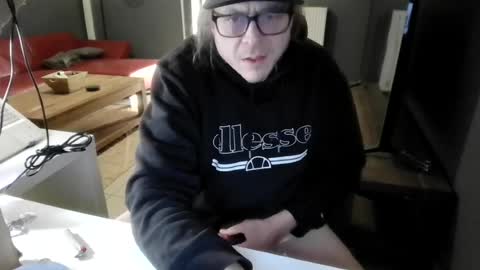 olivierlenaerts77 online show from August 2026 11:06:02 PM