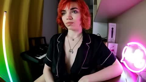 Angelina Lina online show from April 2026 08:44:02 PM