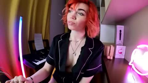 Angelina Lina online show from April 2026 08:39:02 PM