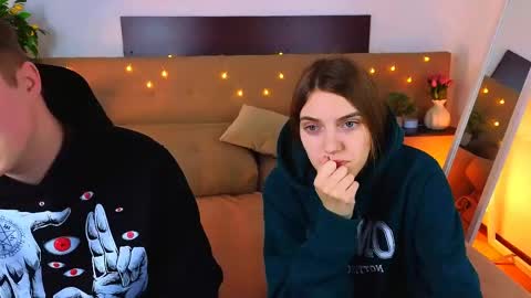 Olli and Stiw online show from April 2026 07:35:01 AM