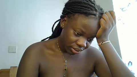 Snapshot of ollleina chatting on February 2026 09:10:02 AM ollleina online show from February 2026 09:10:02 AM