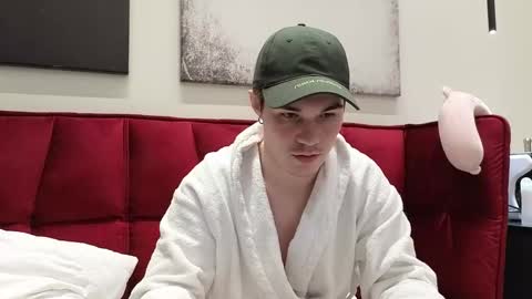 Snapshot of ololkd chatting on January 2025 07:35:01 PM Tony online show from January 2025 07:35:01 PM