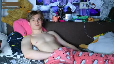 Snapshot of ololkd chatting on January 2025 10:21:01 PM Tony online show from January 2025 10:21:01 PM