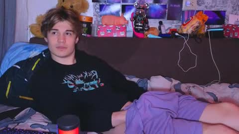 Snapshot of ololkd chatting on February 2025 08:26:01 PM Tony online show from February 2025 08:26:01 PM