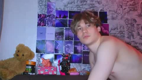 Snapshot of ololkd chatting on February 2025 02:28:02 AM Tony online show from February 2025 02:28:02 AM