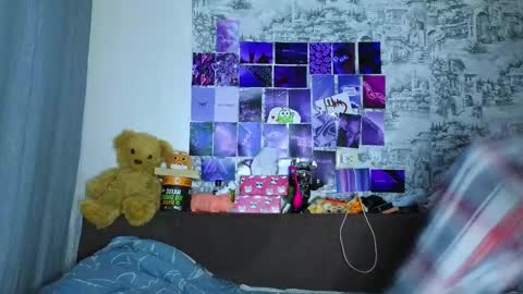 Snapshot of ololkd chatting on March 2025 08:21:01 PM Tony online show from March 2025 08:21:01 PM