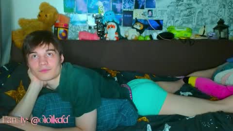 Snapshot of ololkd chatting on September 2025 08:19:01 PM Tony online show from September 2025 08:19:01 PM