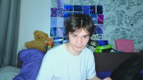 Snapshot of ololkd chatting on October 2025 09:35:02 PM Tony online show from October 2025 09:35:02 PM