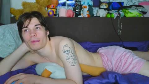 Snapshot of ololkd chatting on November 2025 05:07:01 AM Tony online show from November 2025 05:07:01 AM