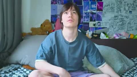 Snapshot of ololkd chatting on November 2025 08:25:02 AM Tony online show from November 2025 08:25:02 AM