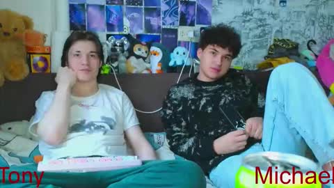 Snapshot of ololkd chatting on January 2026 08:08:01 AM Tony online show from January 2026 08:08:01 AM